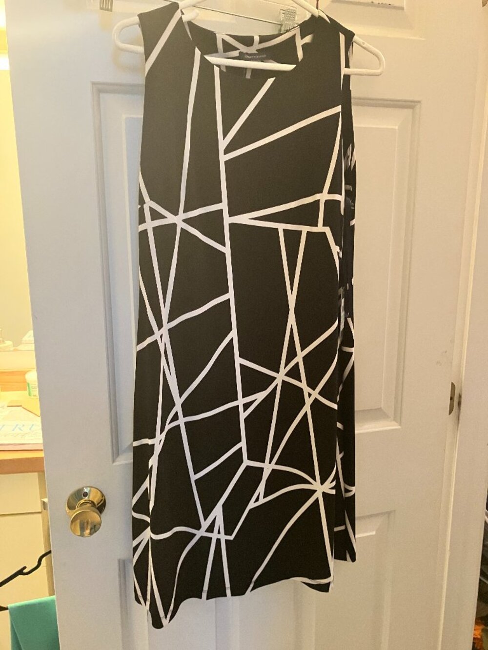 black and white abstract modal stretch dress, slip on, size 8, new with tags